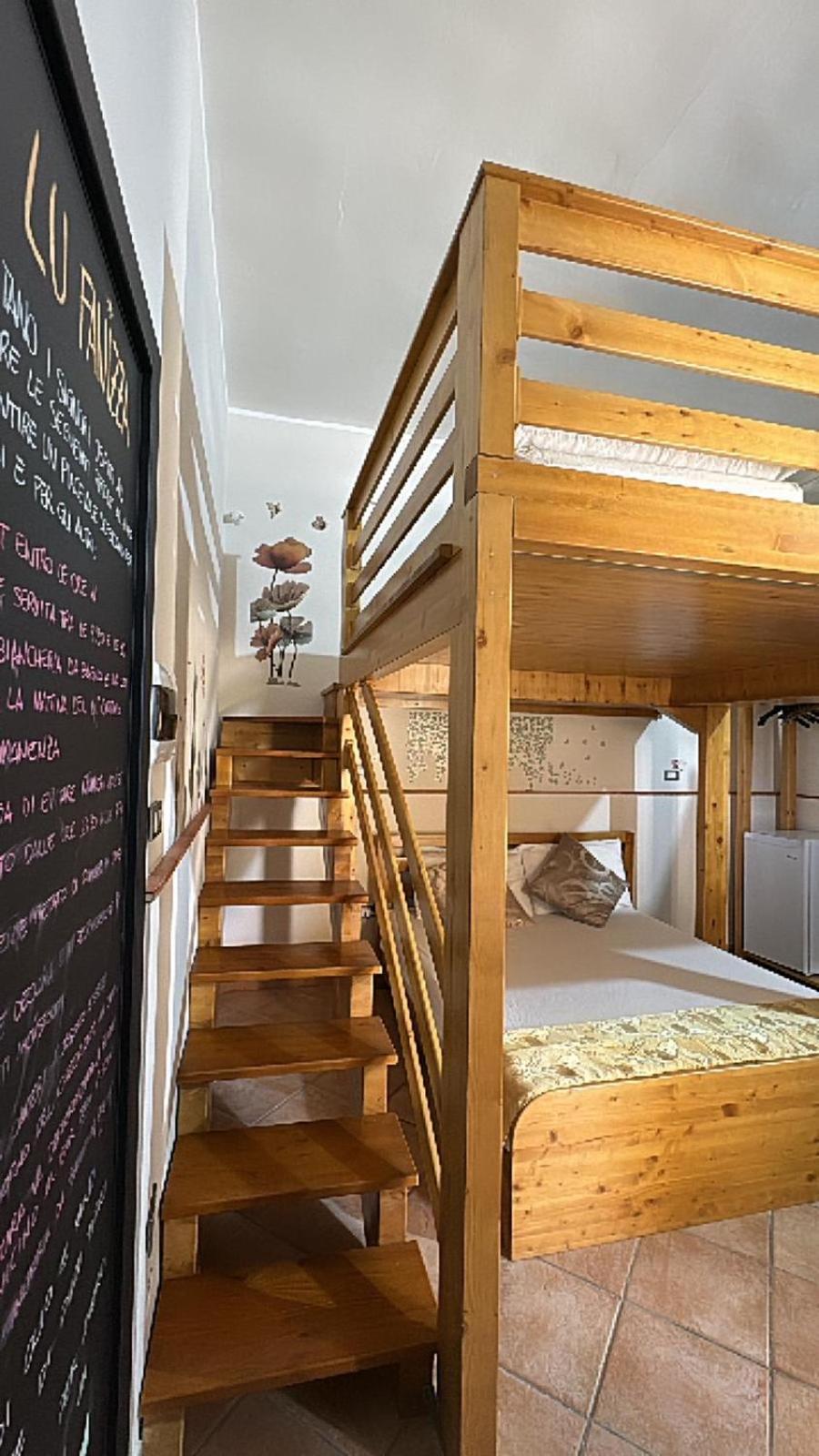 Bed and Breakfast A Lu Fanizza Кутрофьяно Экстерьер фото