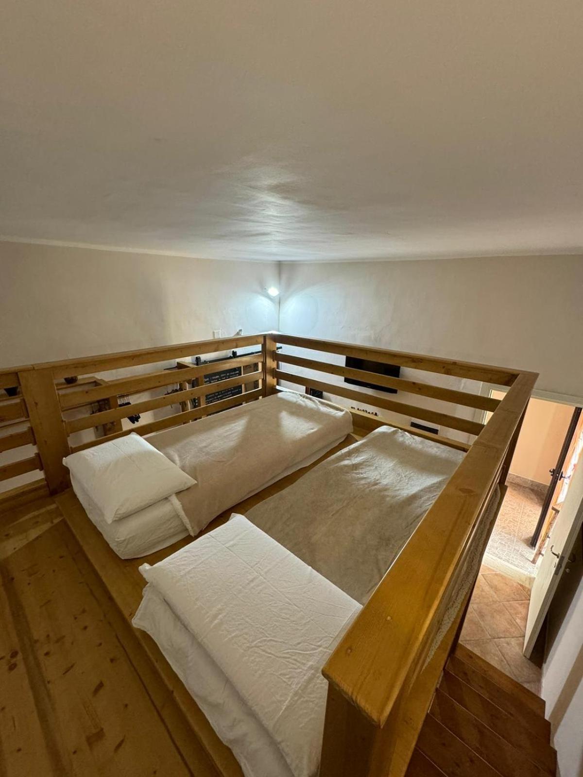 Bed and Breakfast A Lu Fanizza Кутрофьяно Экстерьер фото